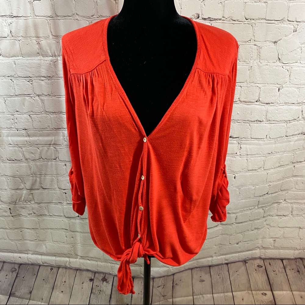 Max studio button down top